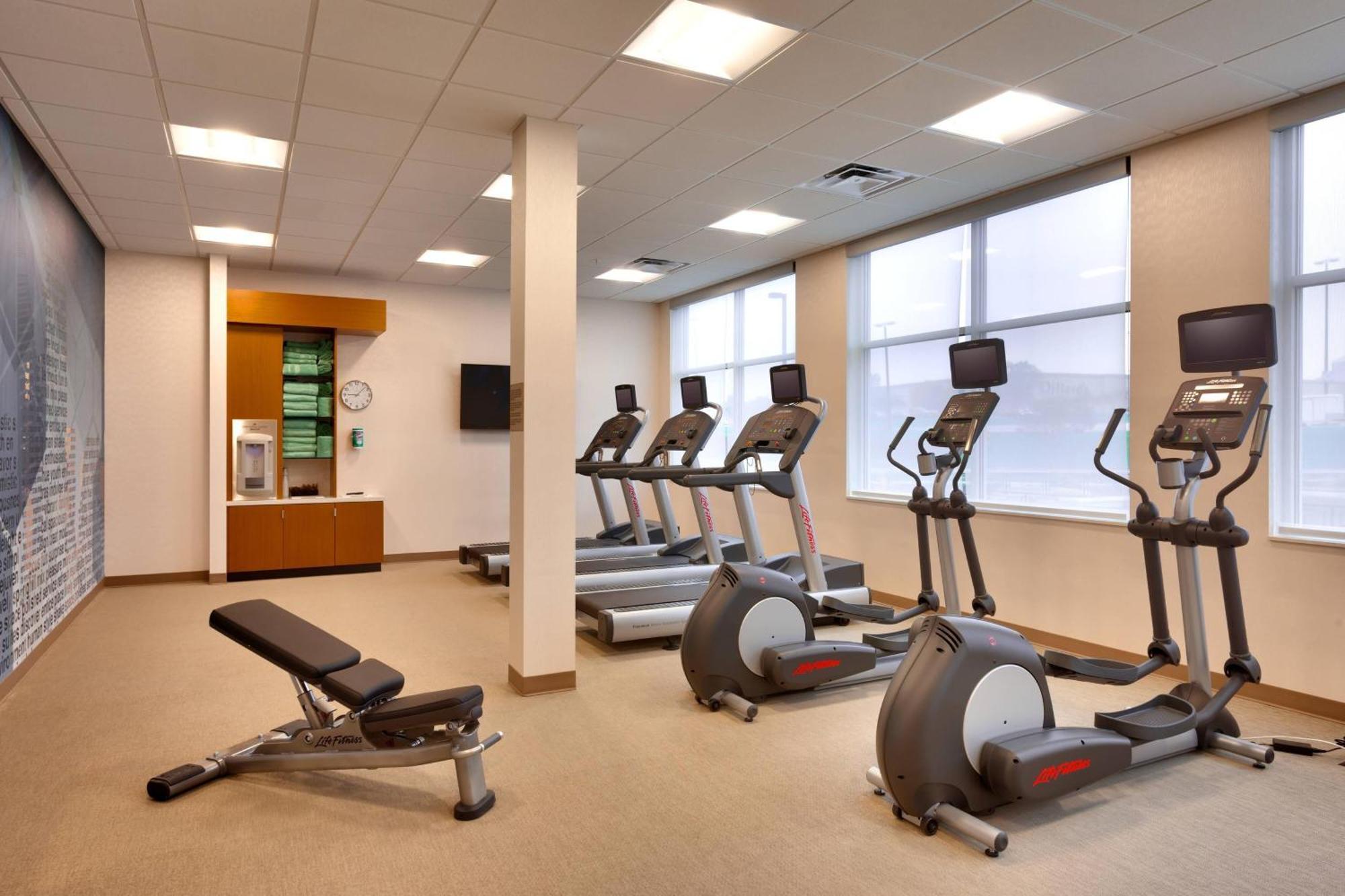 Springhill Suites By Marriott Coralville Εξωτερικό φωτογραφία