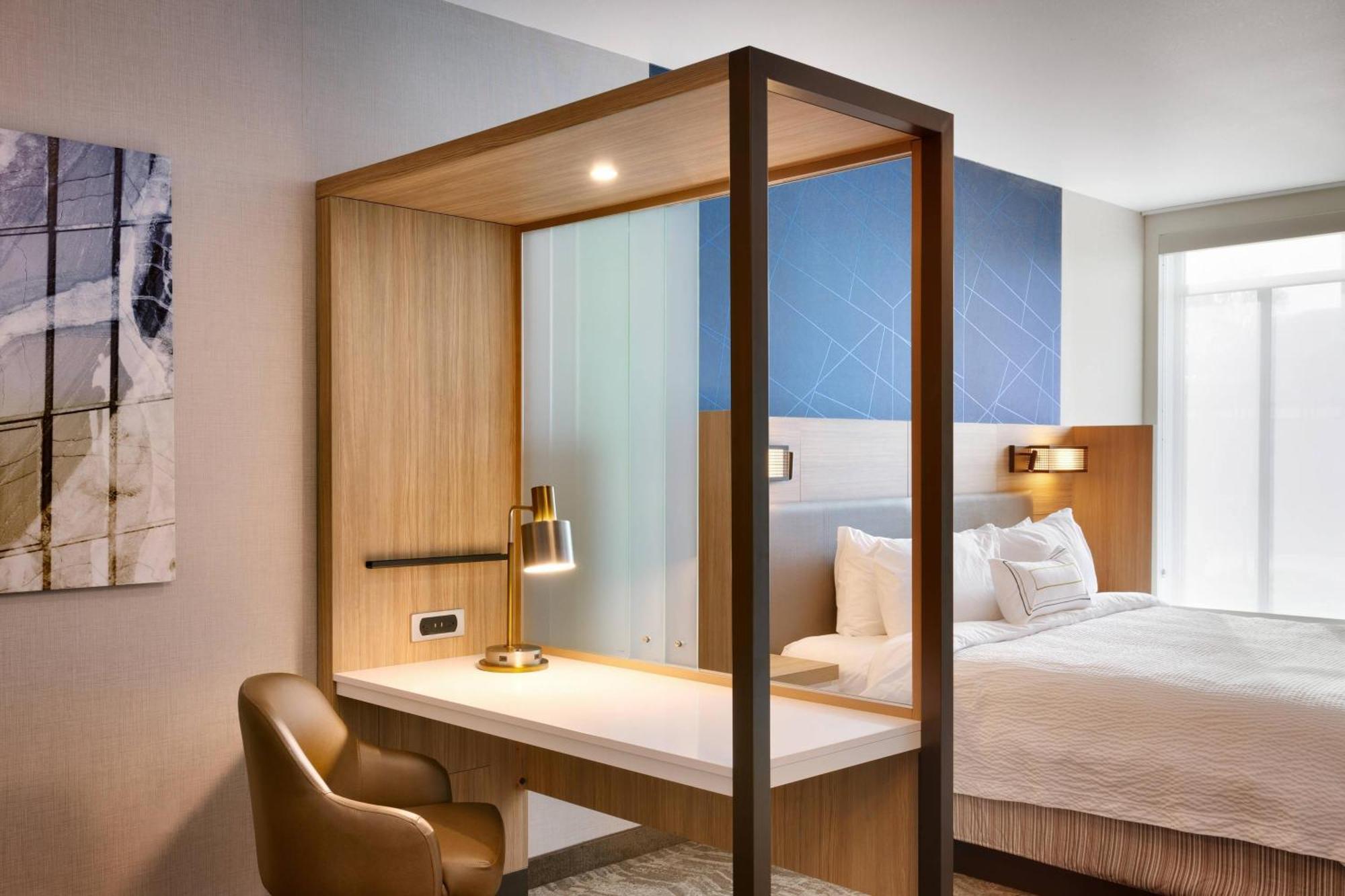 Springhill Suites By Marriott Coralville Εξωτερικό φωτογραφία