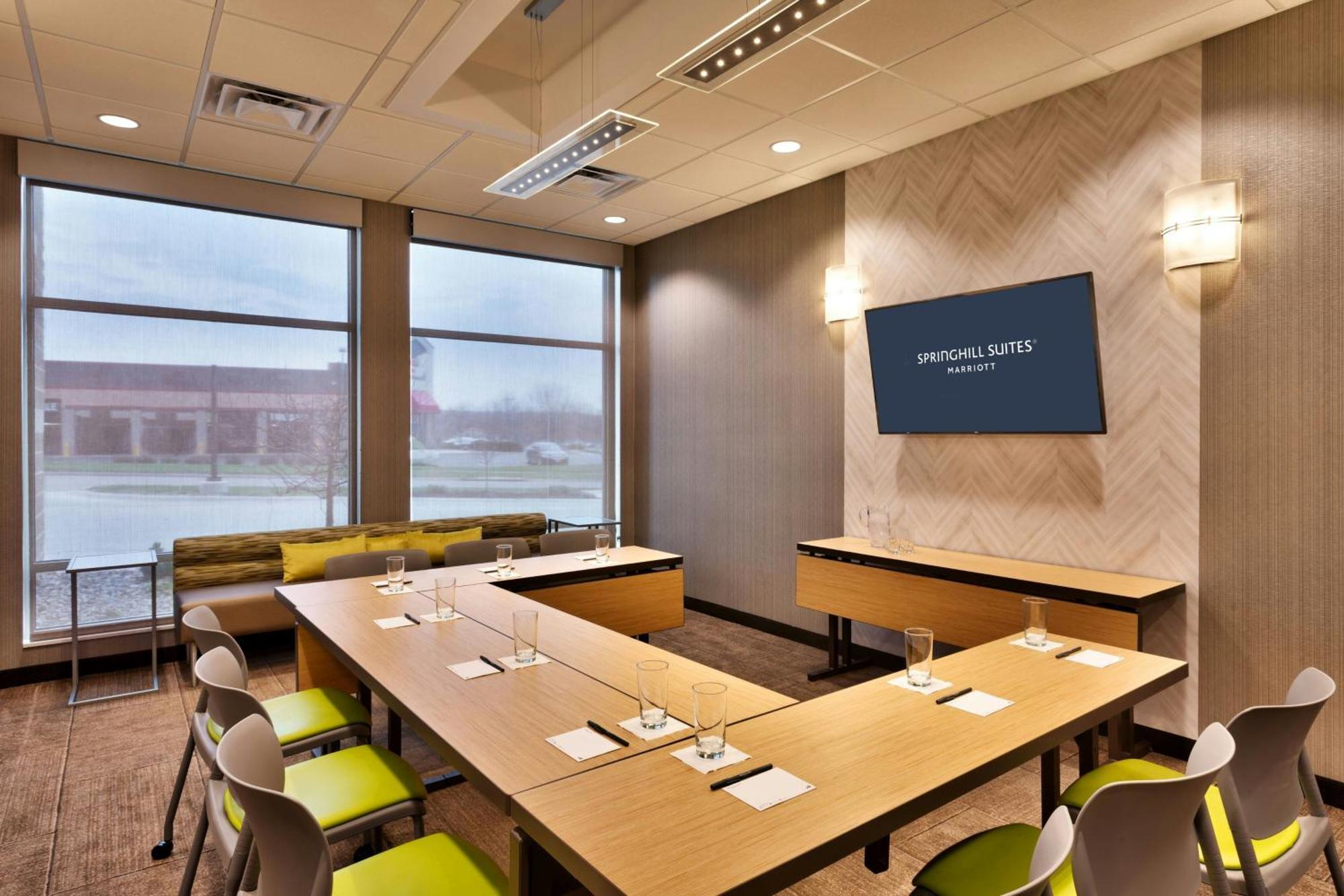Springhill Suites By Marriott Coralville Εξωτερικό φωτογραφία