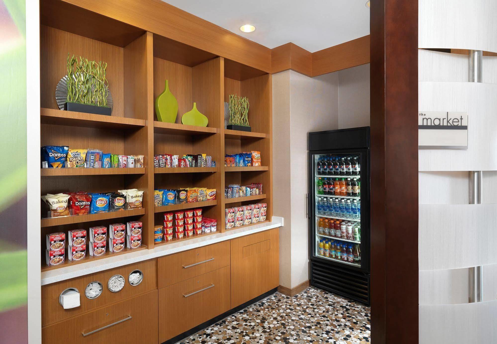 Springhill Suites By Marriott Coralville Εξωτερικό φωτογραφία