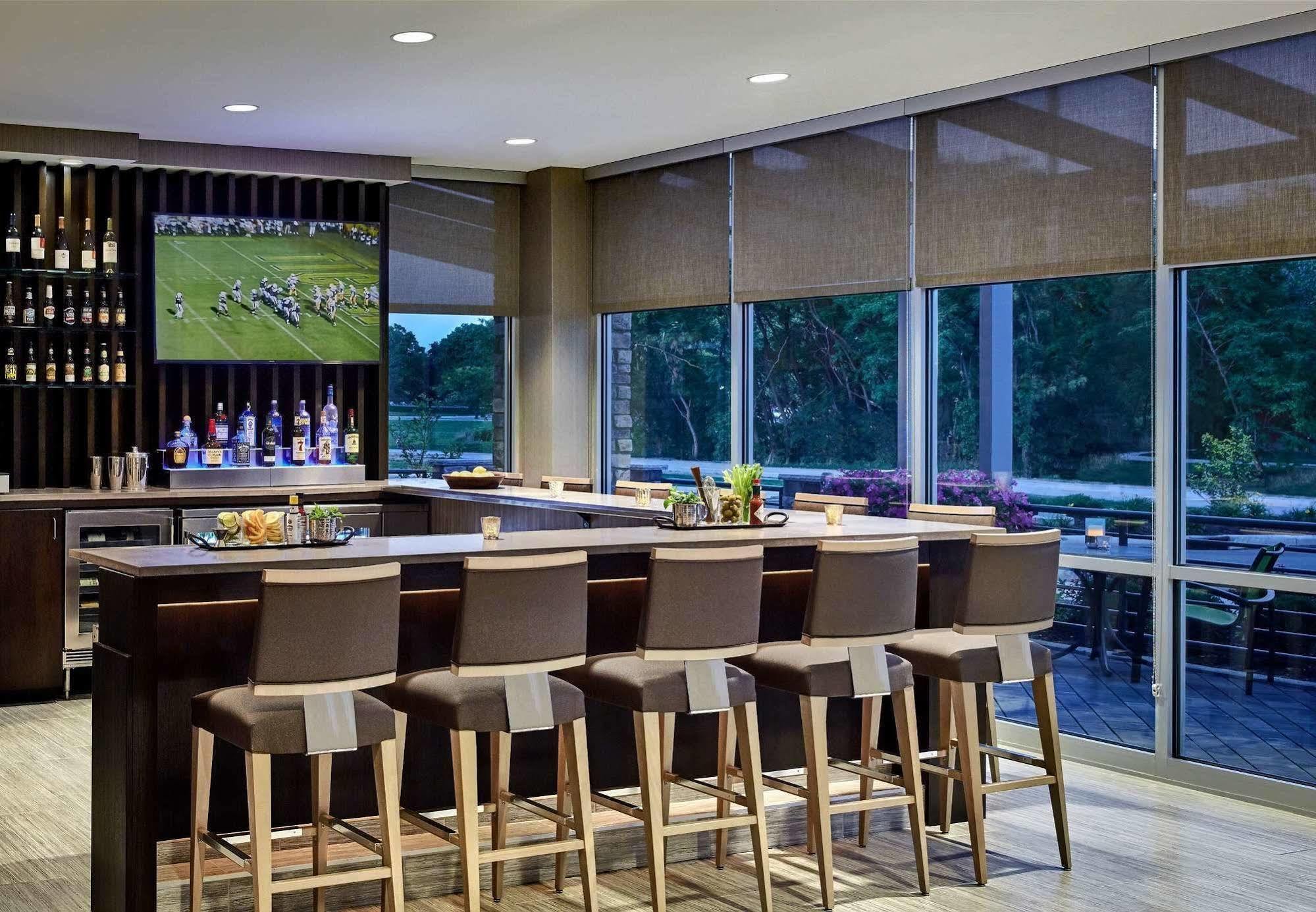 Springhill Suites By Marriott Coralville Εξωτερικό φωτογραφία